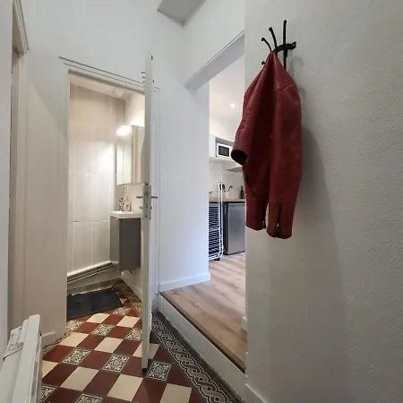 Le Nagi : Beau Studio Avec Patio Privatif Appartement Rouen